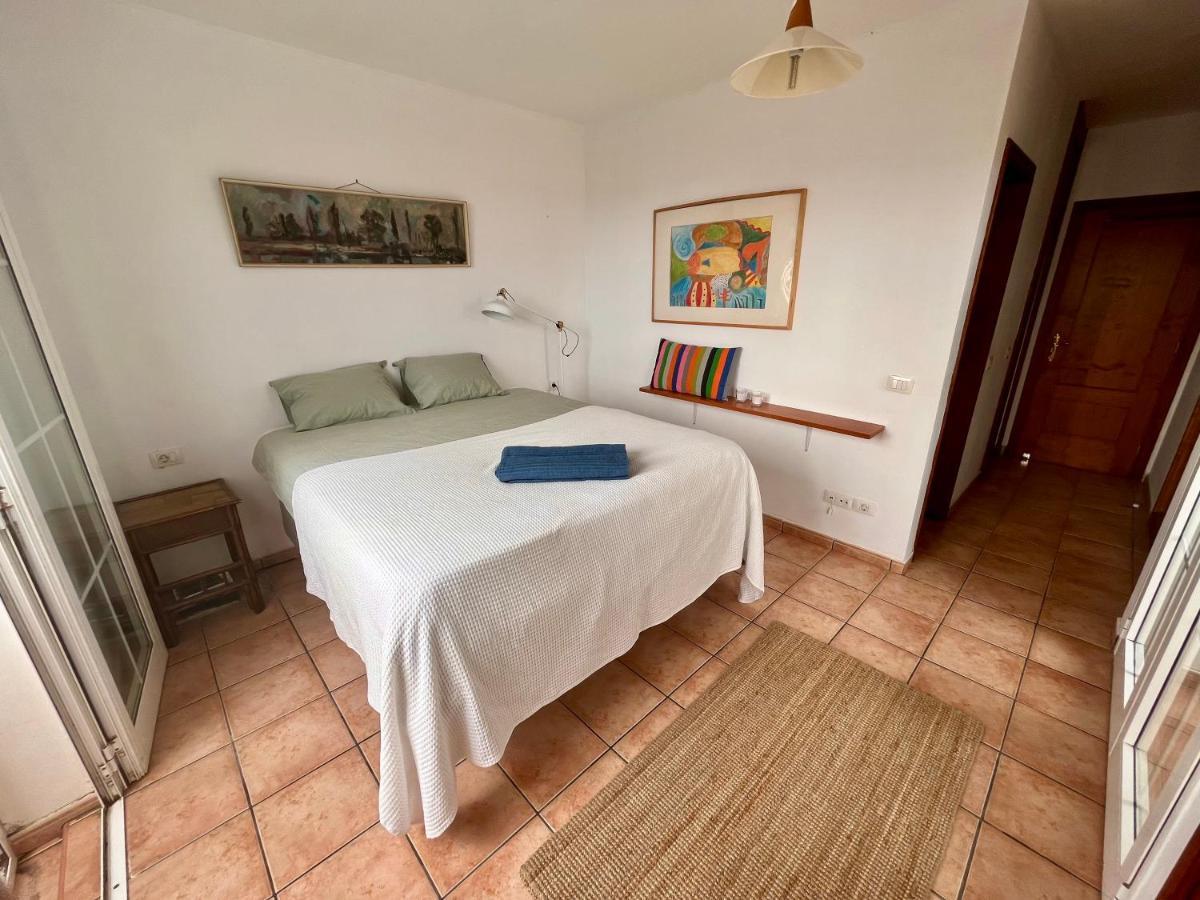 Integral 5 Coliving Bed & Breakfast El Médano Екстериор снимка
