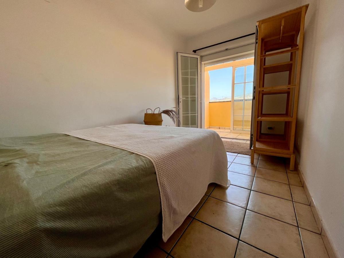 Integral 5 Coliving Bed & Breakfast El Médano Екстериор снимка