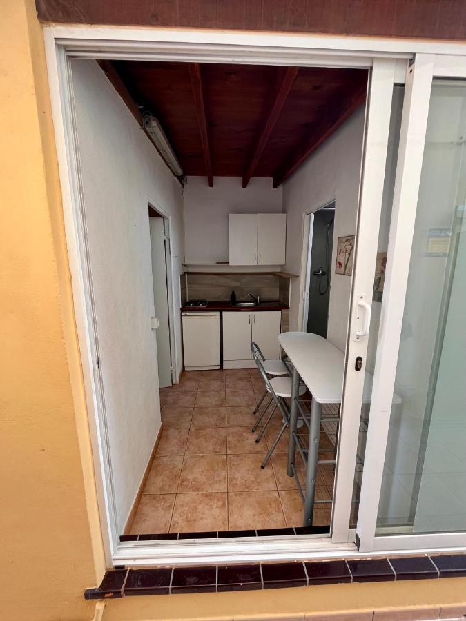 Integral 5 Coliving Bed & Breakfast El Médano Екстериор снимка